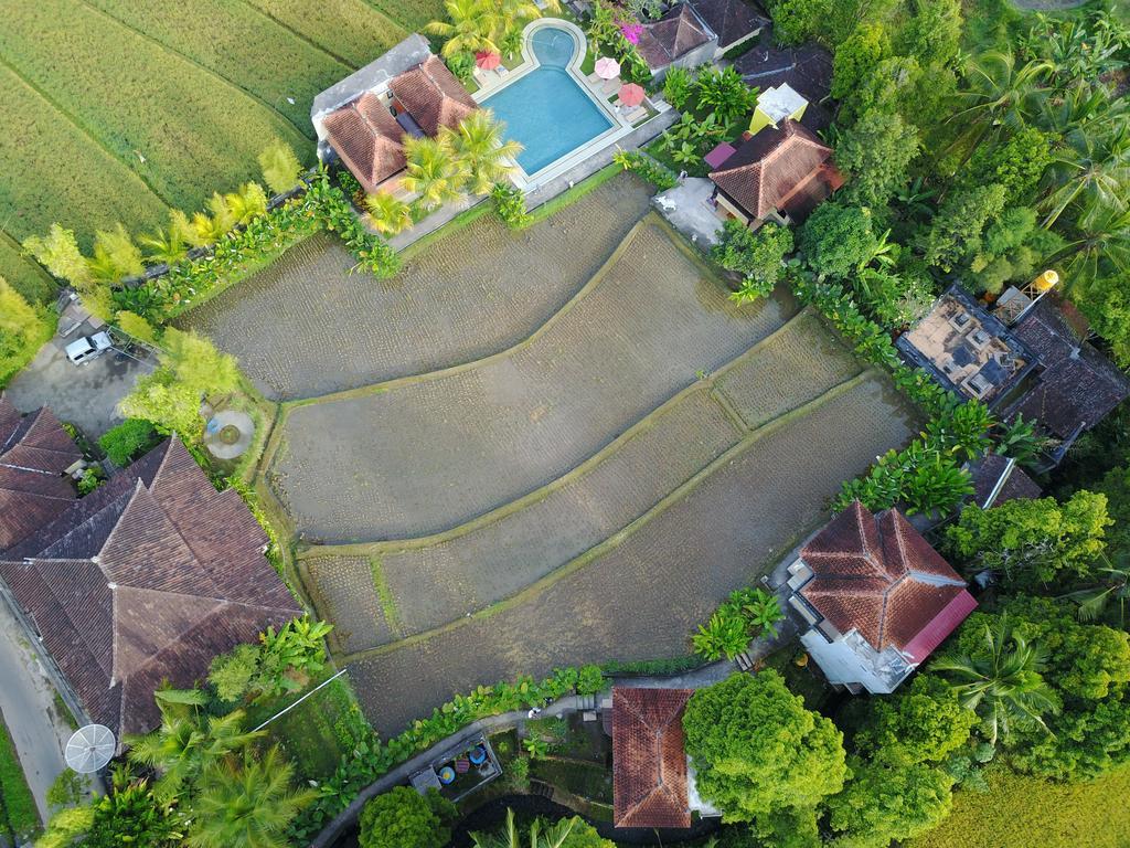 Atres Villa Munduk  Exterior photo