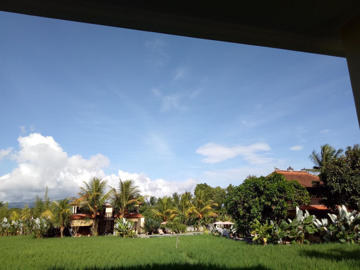 Atres Villa Munduk  Exterior photo
