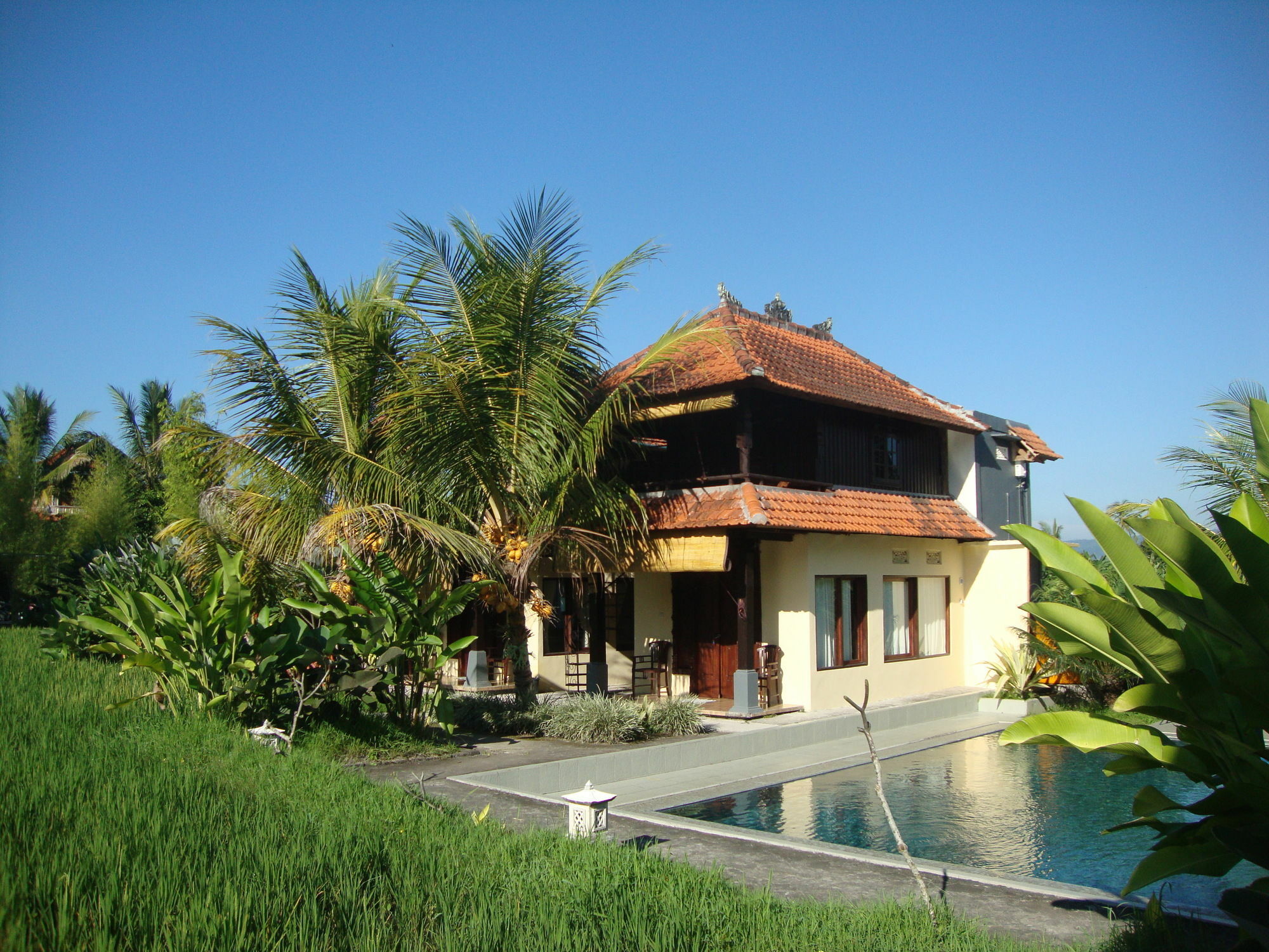 Atres Villa Munduk  Exterior photo